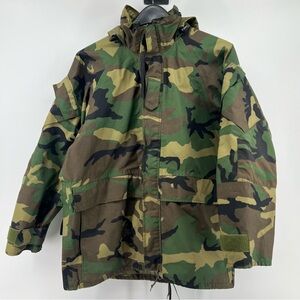Military Green Camo Parka Cold Weather Tactical Medium Regular Hideaway Hood